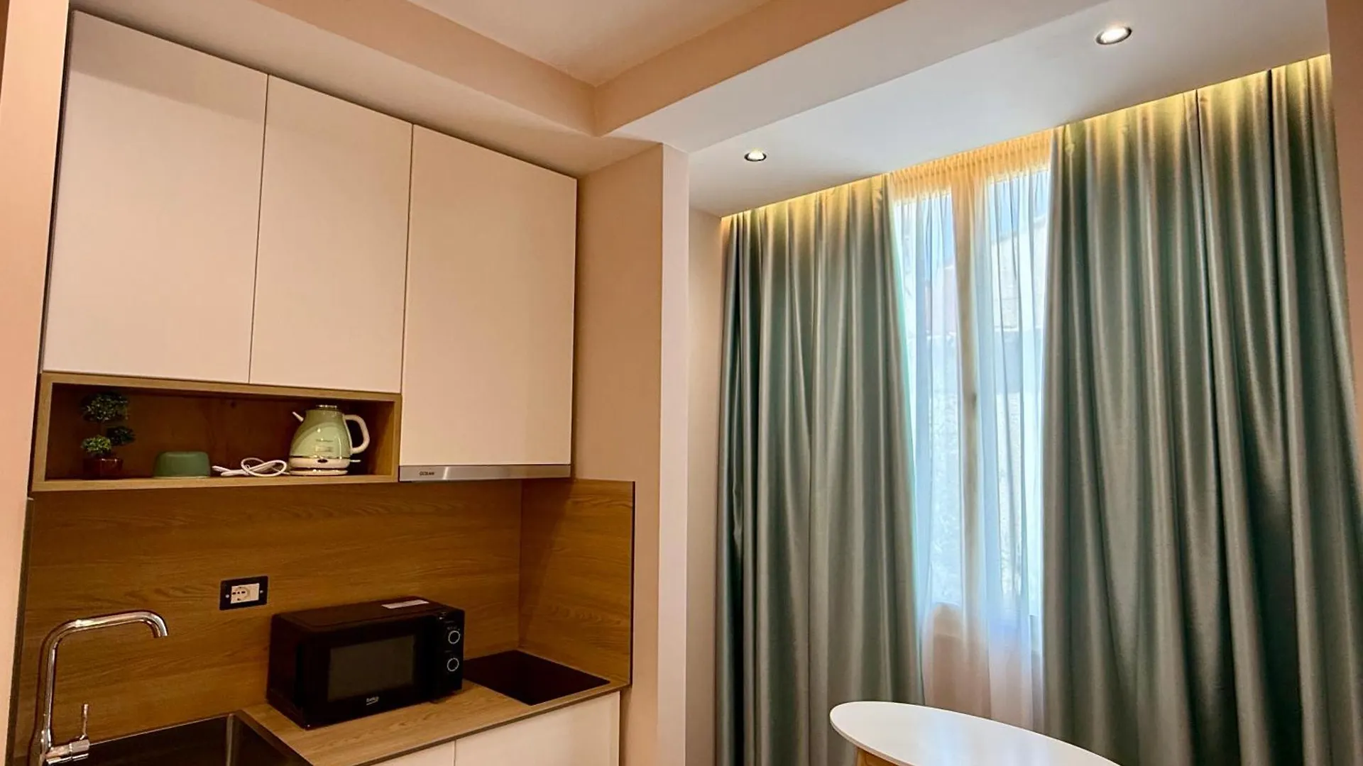 Aparthotel Villa24 Vlorë